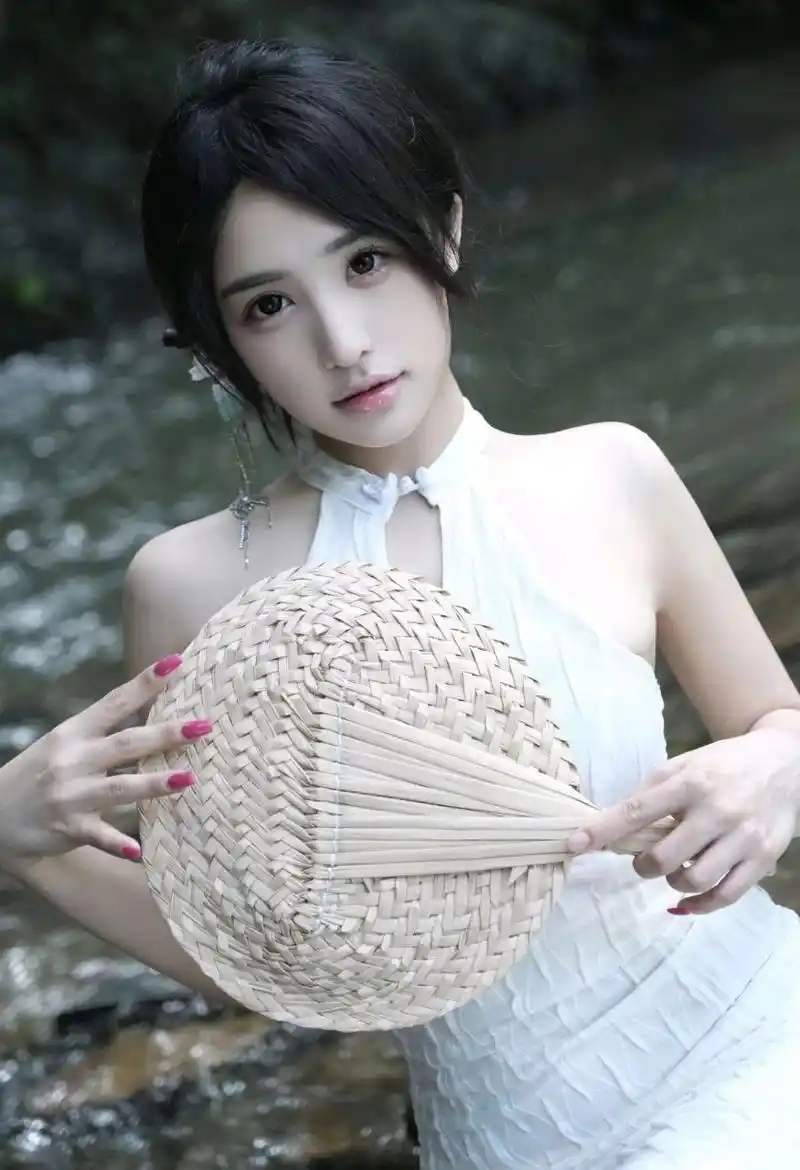 韩剧和我丈夫结婚吧海报